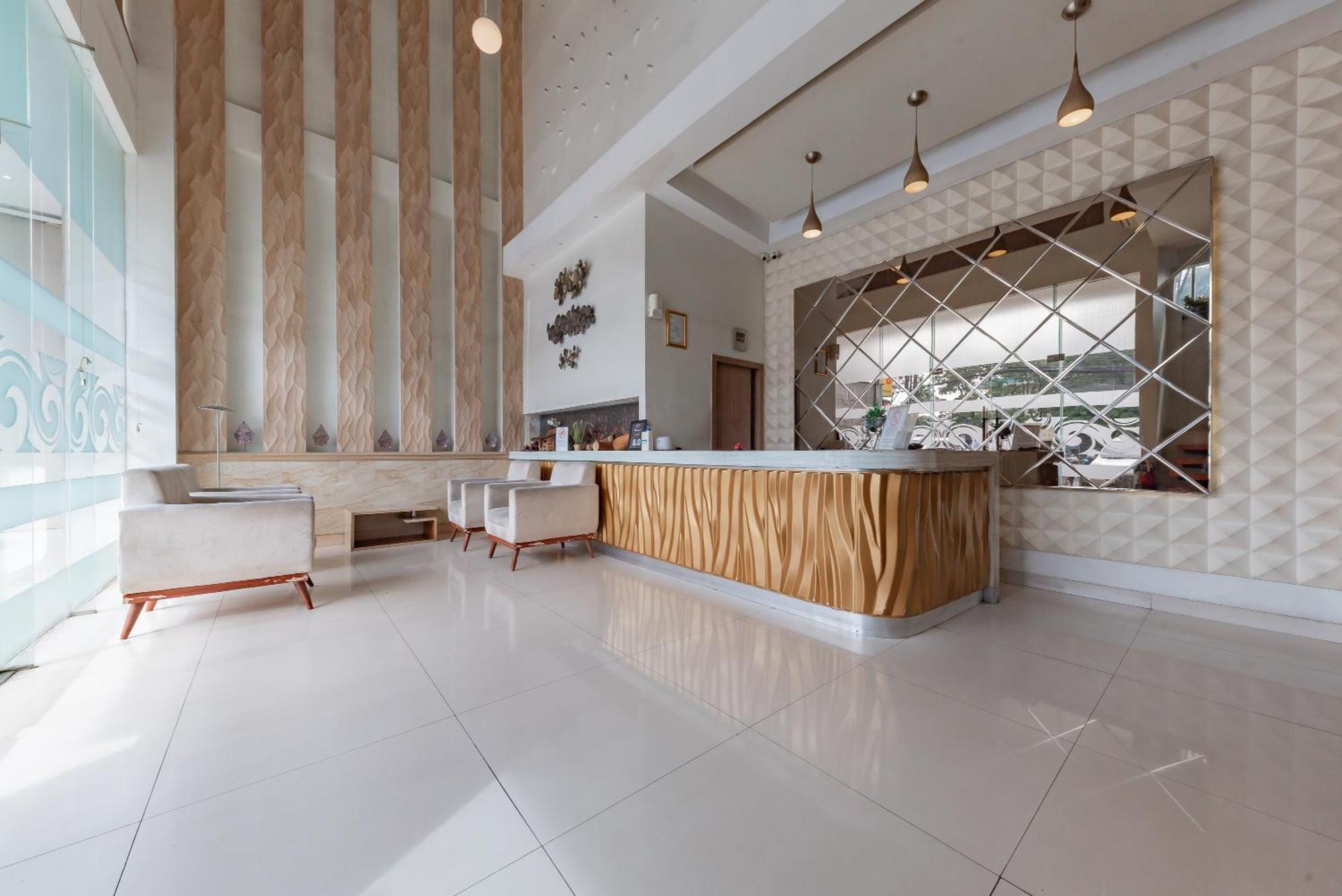 Reddoorz Hostel At Kiara Cozy Kircon Бандунг Екстериор снимка